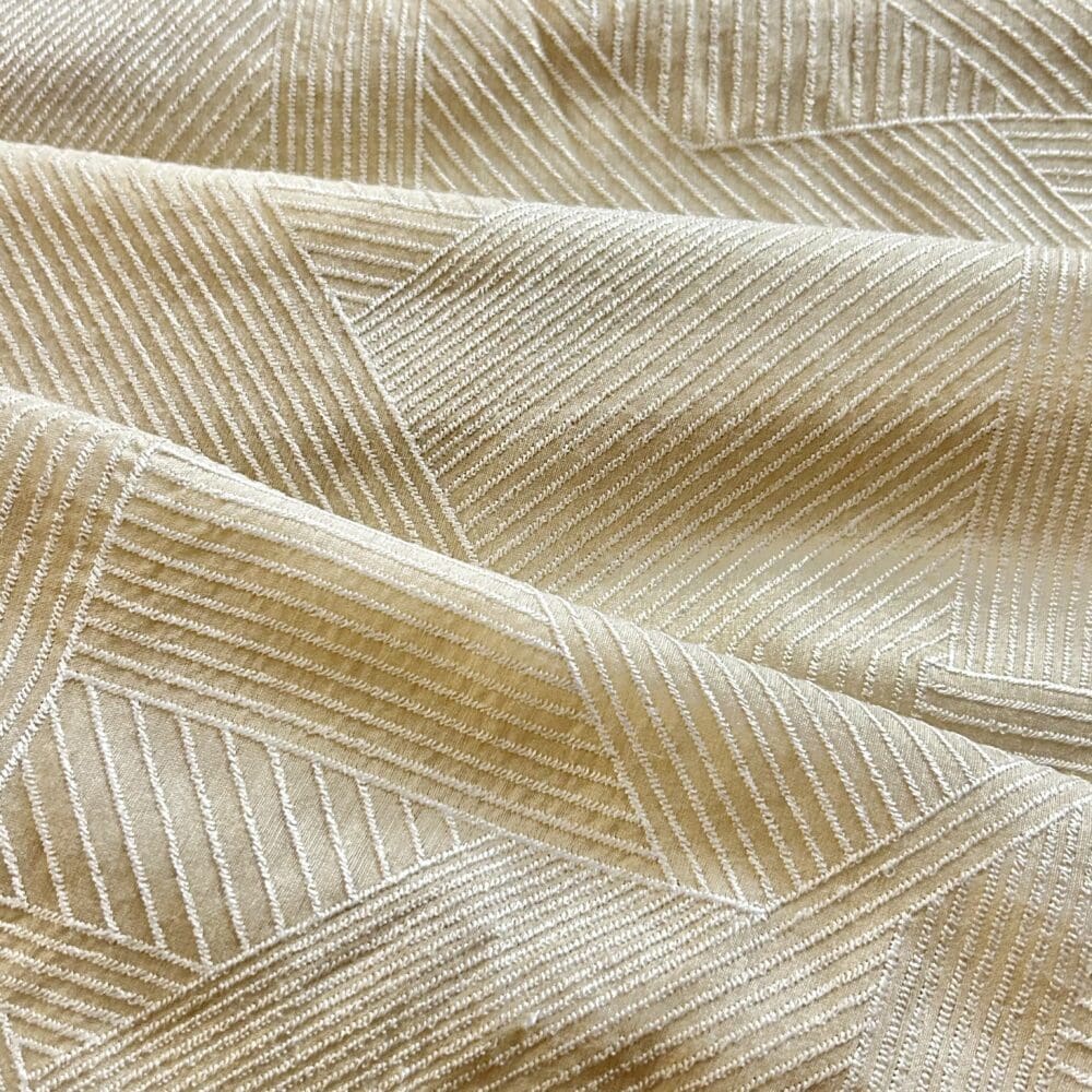 Munga Silk Embroidery