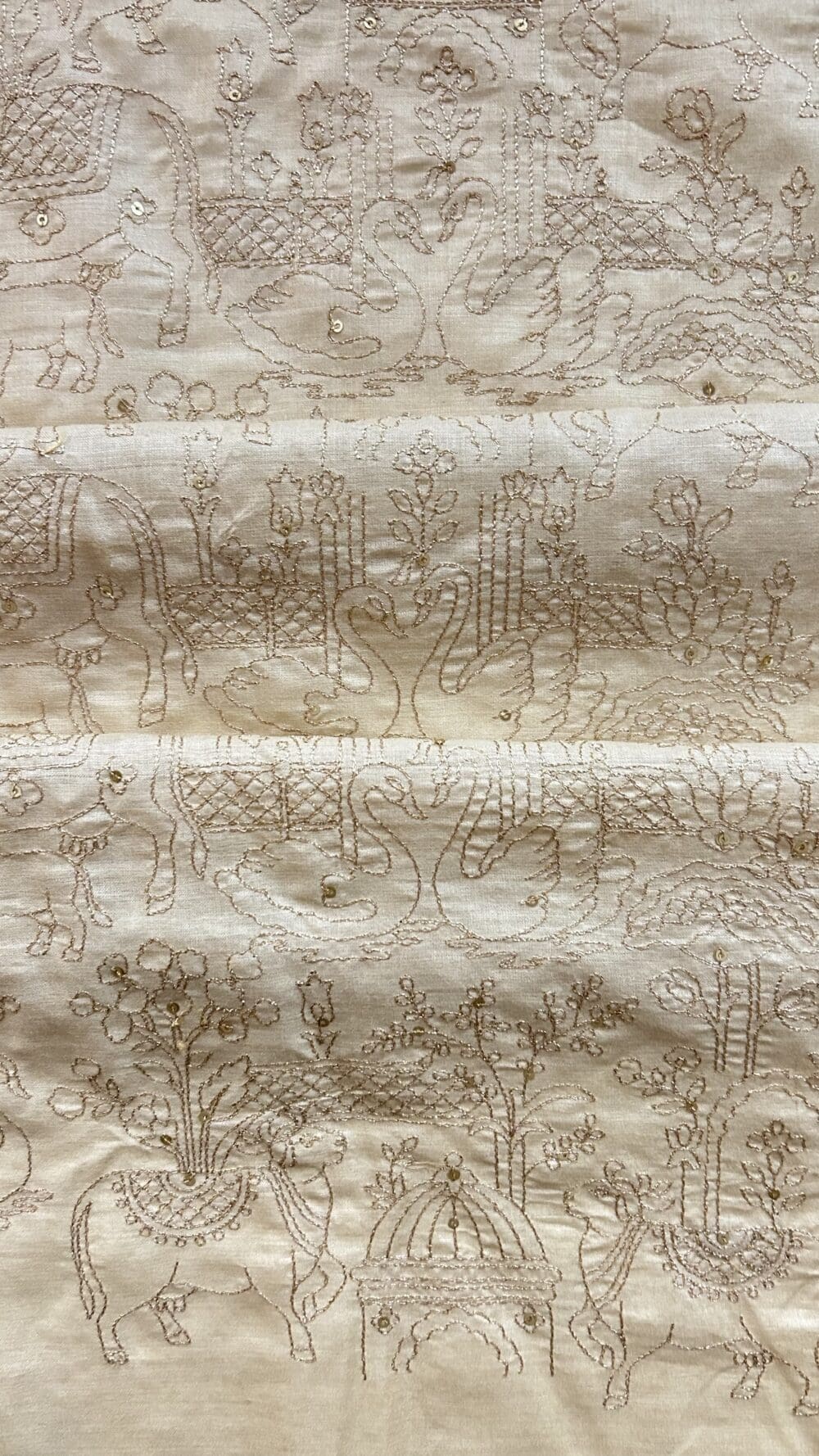 Munga Silk Zari Embroidery