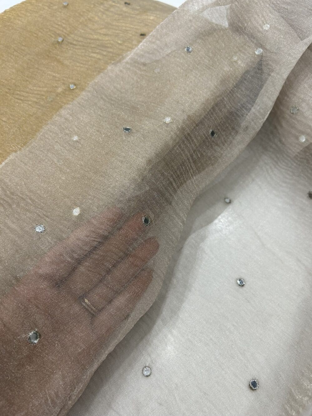Silk Tissue Embroidery - Image 4