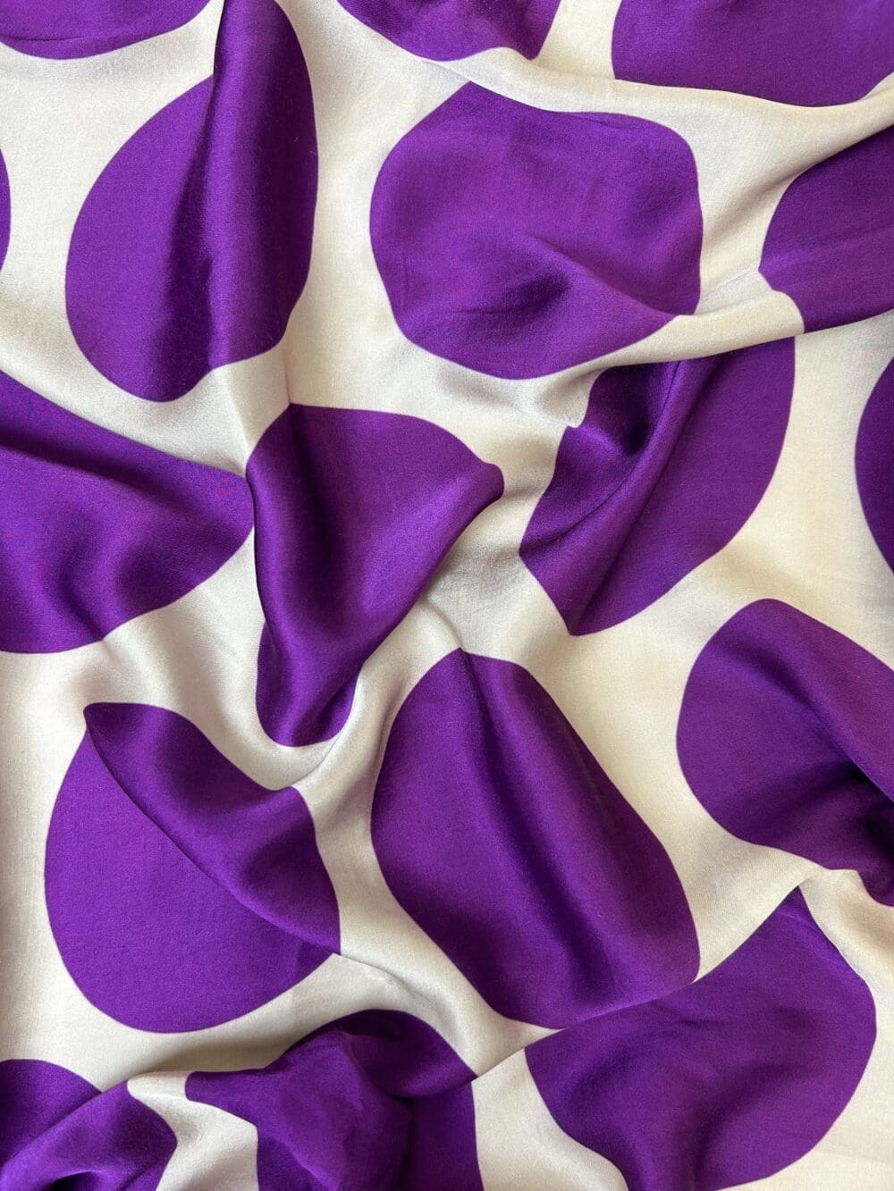 Modal Satin Print - Image 2