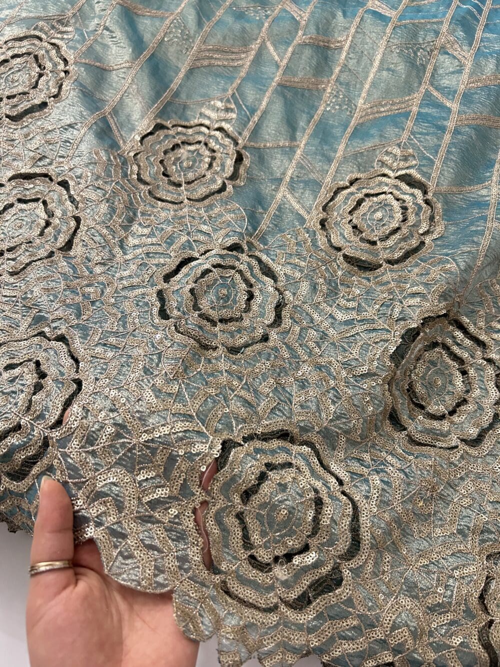 Tissue Embroidery - Image 3