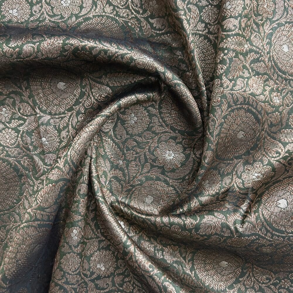 IMG_5590 Banarasi Semi Brocade
