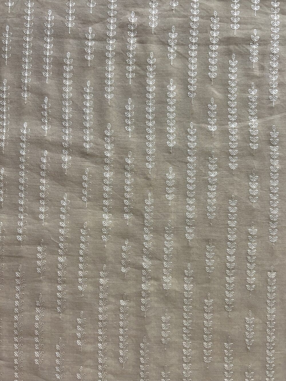 Silk Munga Embroidery - Image 4